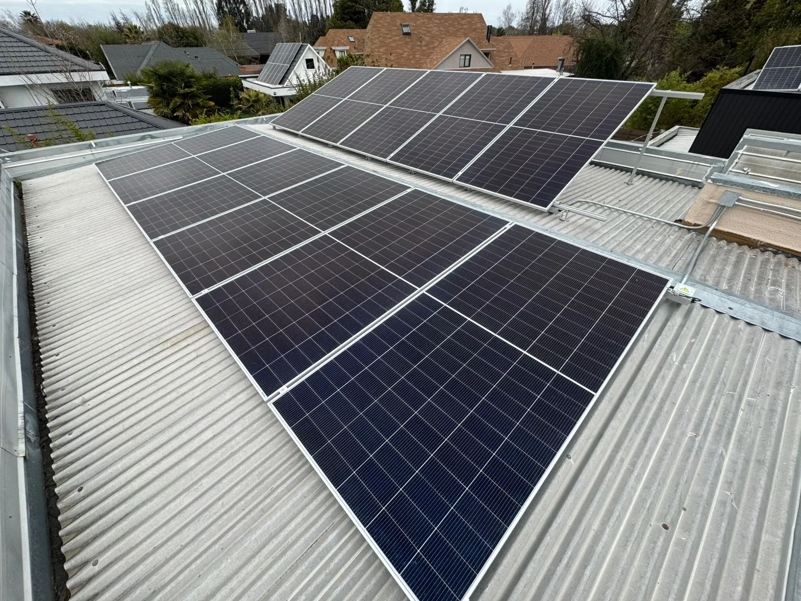 Proyecto fotovoltaico N°6 instalado por Apex Electric en Ñuble, Biobío o Maule